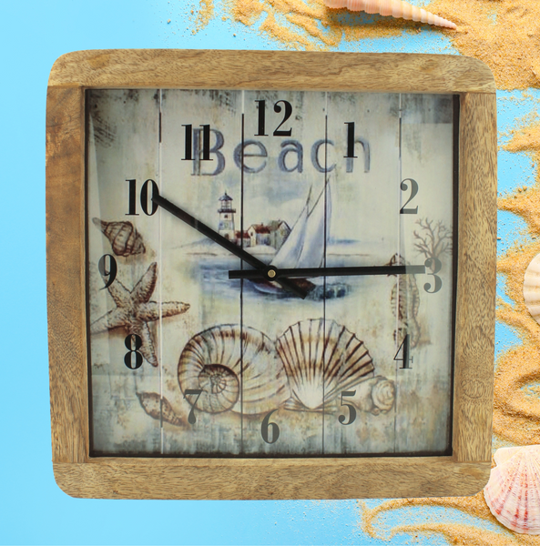 maritime Wanduhr- Mangoholz, bemalt- Beach- Leuchtturm