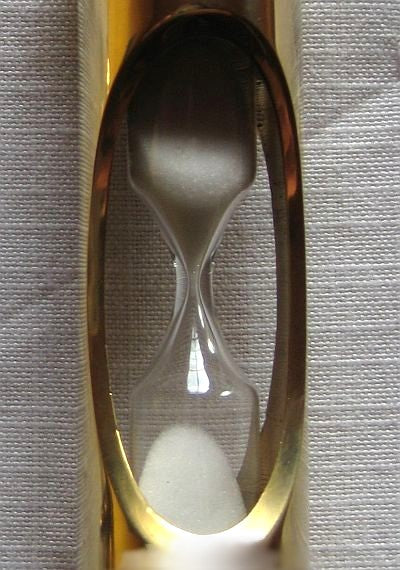 Hermoso y decorativo reloj de arena de latón 9 cm - 3 min 