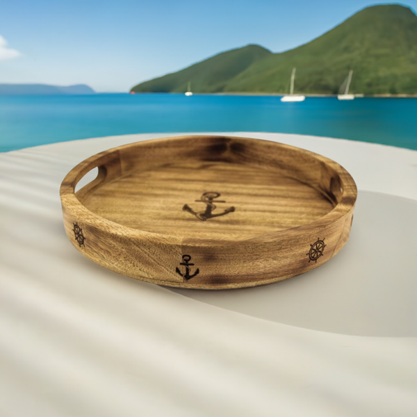 Bandeja marítima de madera con asas de transporte y grabado láser.