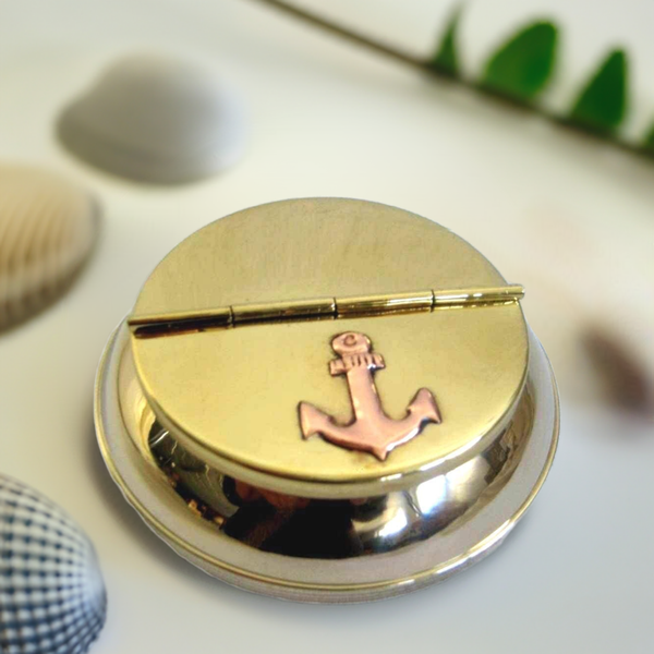 maritimer Aschenbecher - Messing - mit Ankermotiv auf Deckel 8 cm - maritime-deco