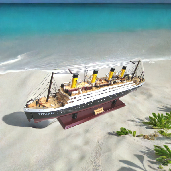 Großes Modell- Titanic- Schiffsmodell aus Holz- Gewicht 6000 g - maritime-deco