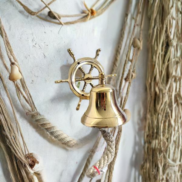Dekorative Schiffsglocke Steuerrad aus Messing mit Halterung und Bändsel - Gewicht 620 g