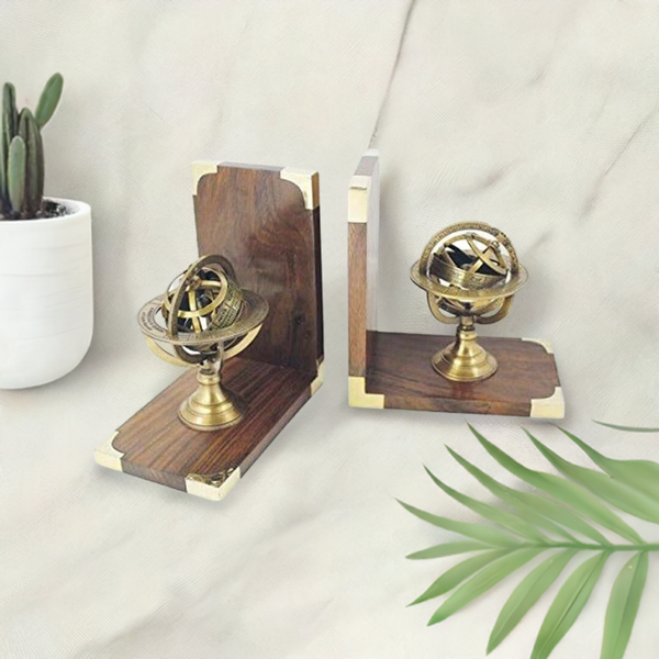 Buchstützen aus Holz/Messing - Astrologie, Himmelskugel, Sternzeichen - maritime-deco