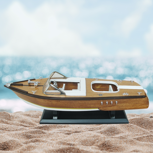 Maritime Tisch-Skulptur „Italienisches Design“ – Edles Holzmodell auf Sockel, 50 cm, Sportbootmodell, Motorbootmodell - maritime-deco