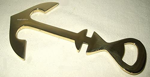 Levantador de tapa de abrebotellas fabricado en latón macizo. 