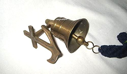 Set de regalo compuesto por velero, campana de barco con ancla y red de pesca. 