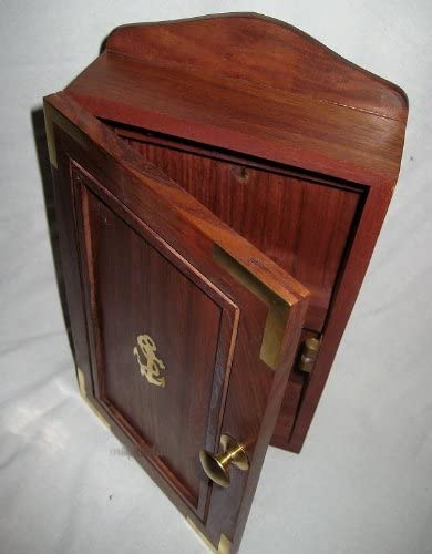 Maritimer Schlüsselkasten- Ankermotiv aus Holz und Messing