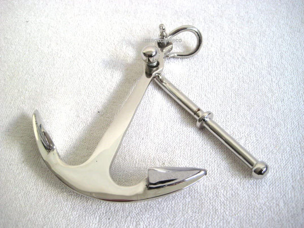 Anclaje macizo con grillete de latón niquelado - pisapapeles de 13 cm 