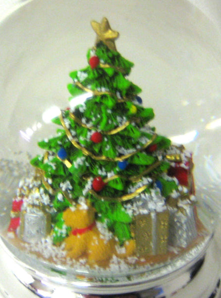 XL- Schneekugel- Tanne grün- Geschenke- versilbert- 750 g - maritime-deco