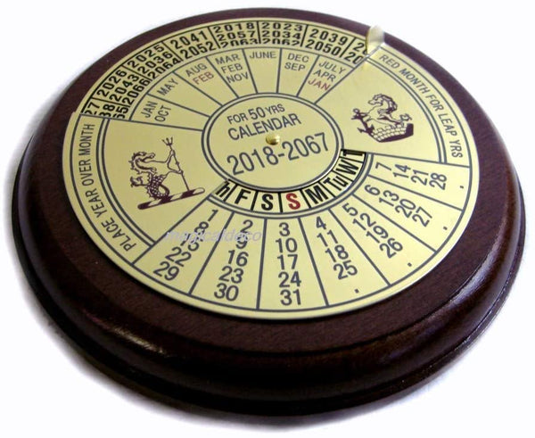 Calendario perpetuo grande - Calendario de cada año - Calendario perpetuo - Latón sobre madera 