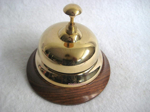 Campana de mesa mesa de servicio gong campana de hotel, latón sobre madera 