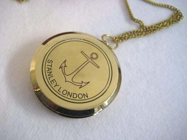 Kompass mit maritimer Gravur Rückseite 6 cm