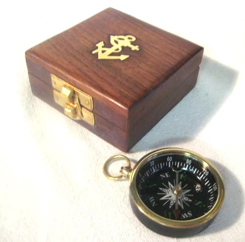 Elegante brújula de Ø 4,5 cm en caja de madera con tapa con motivo de ancla de 7,5 cm 