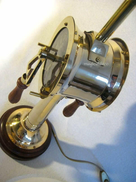 Massive Schiffslampe -Schiffsleuchte aus Messing - maritime-deco