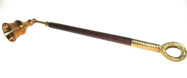 Kerzenlöscher, bewegliches Vorderteil aus Messing und Holz mit Aufhängung Kordel - maritime-deco