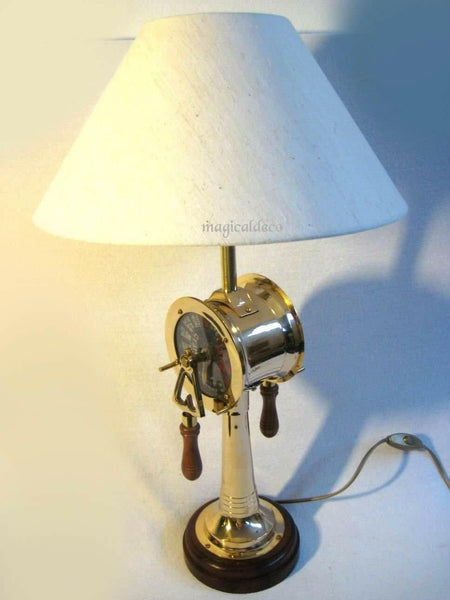 Massive Schiffslampe -Schiffsleuchte aus Messing - maritime-deco