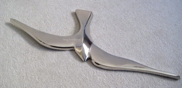 Möwe 25 cm- Wanddeko mit Aufhängeringen- aus Messing vernickelt - Maritime Deko