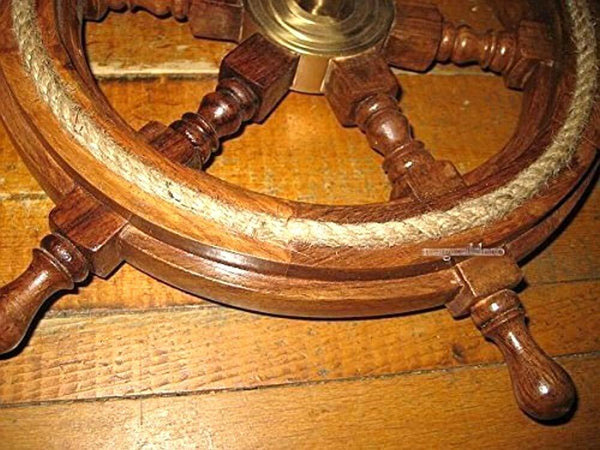 Volante de 30 cm con buje de latón macizo - TOP 